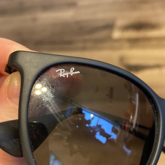 Authentic Ray Ban Erika Sunglasses - Picture 3 of 8